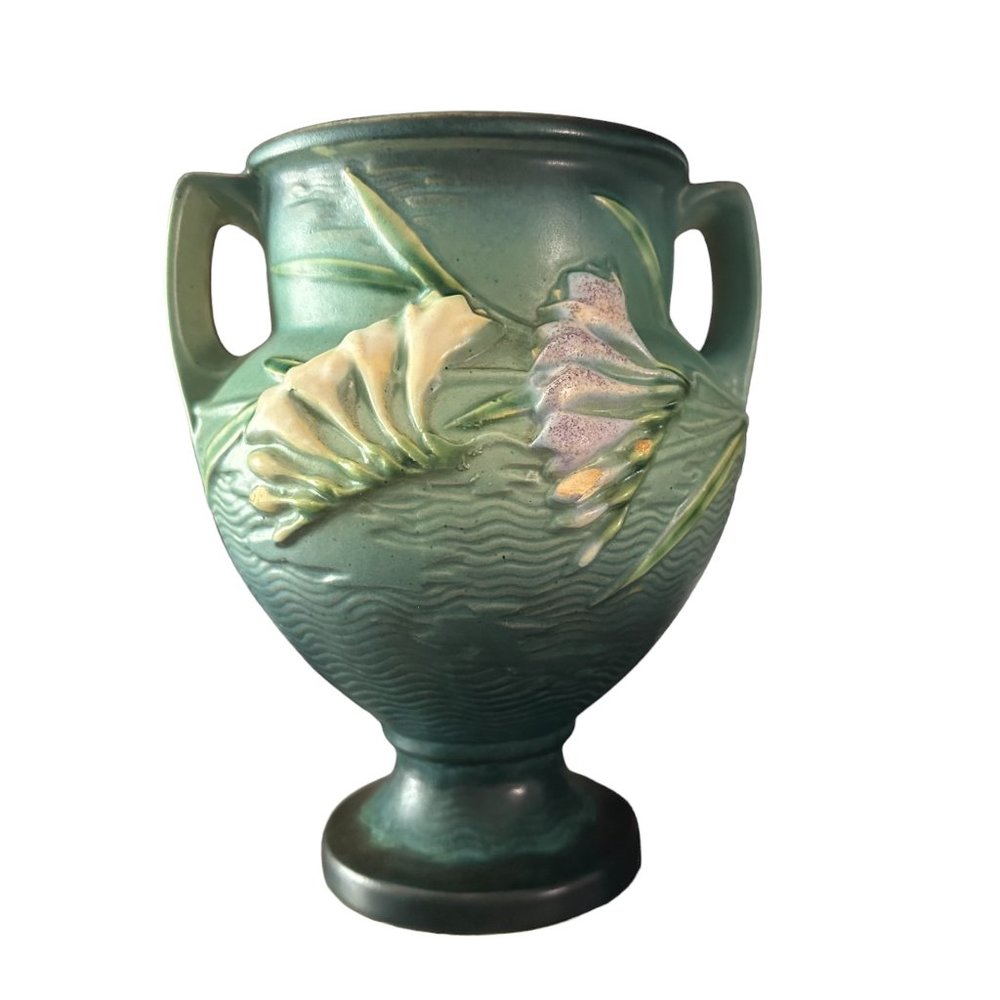 AS IS Vintage Roseville Pottery Freesia #196-8 Large Green Vase
